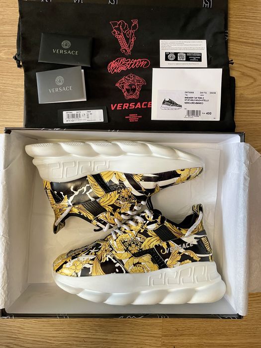 Adidasii Versace chain reaction