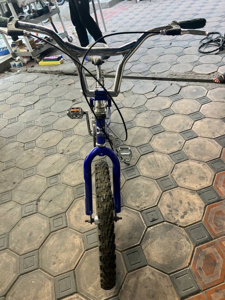 Велосипед bmx сотилади