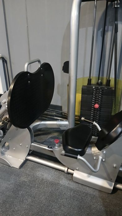 Presa picioare Matrix 1600€