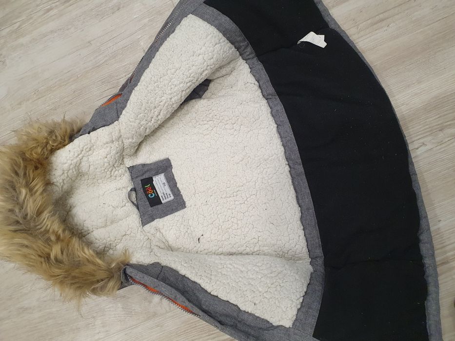 Куртка на мальчика 5-6 лет