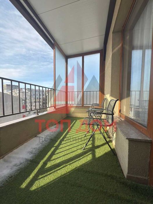 Дава се под наем Двустаен апартамент в Варна, Цветен квартал - 70 кв.м за 561 € - Снимка #11