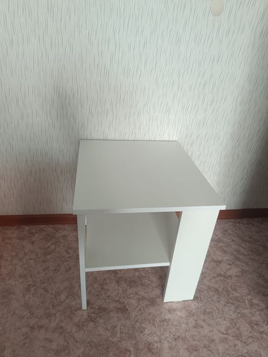 Журнальный стол, столик