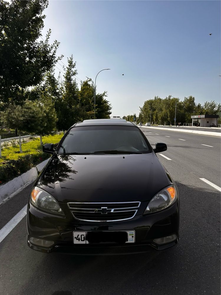 Qora Gentra 3 pozitsiya avtomat lyuk metan gaz