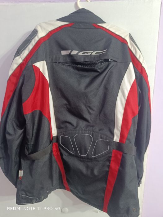 Текстилно мото яке