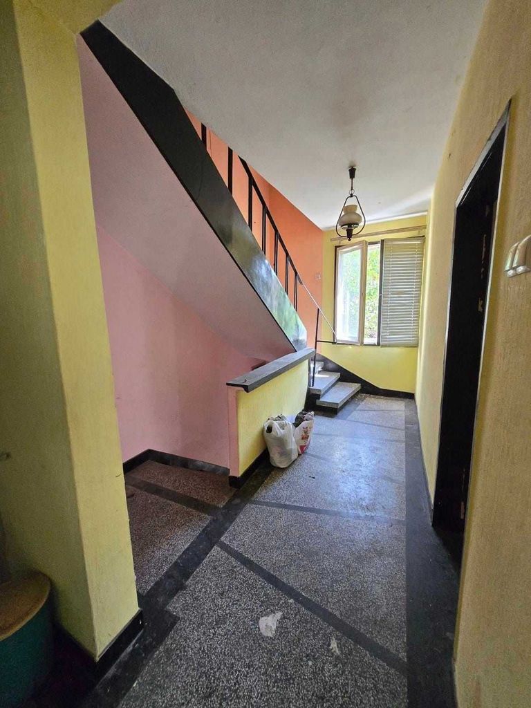 Продава се Къща в Стара Загора, Зора - 195 кв.м за 534 €/кв.м - Снимка #10
