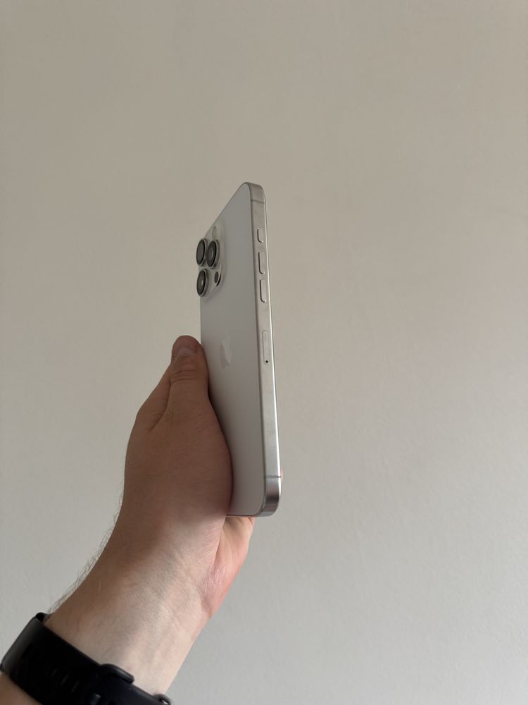 iPhone 16 Pro Max 256gb White 100%