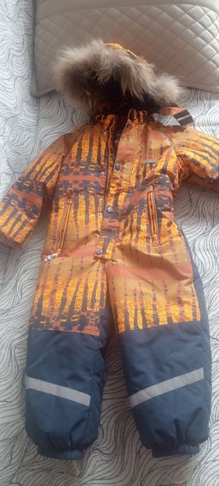 Комбинезон зимний бу в отличном состоянии