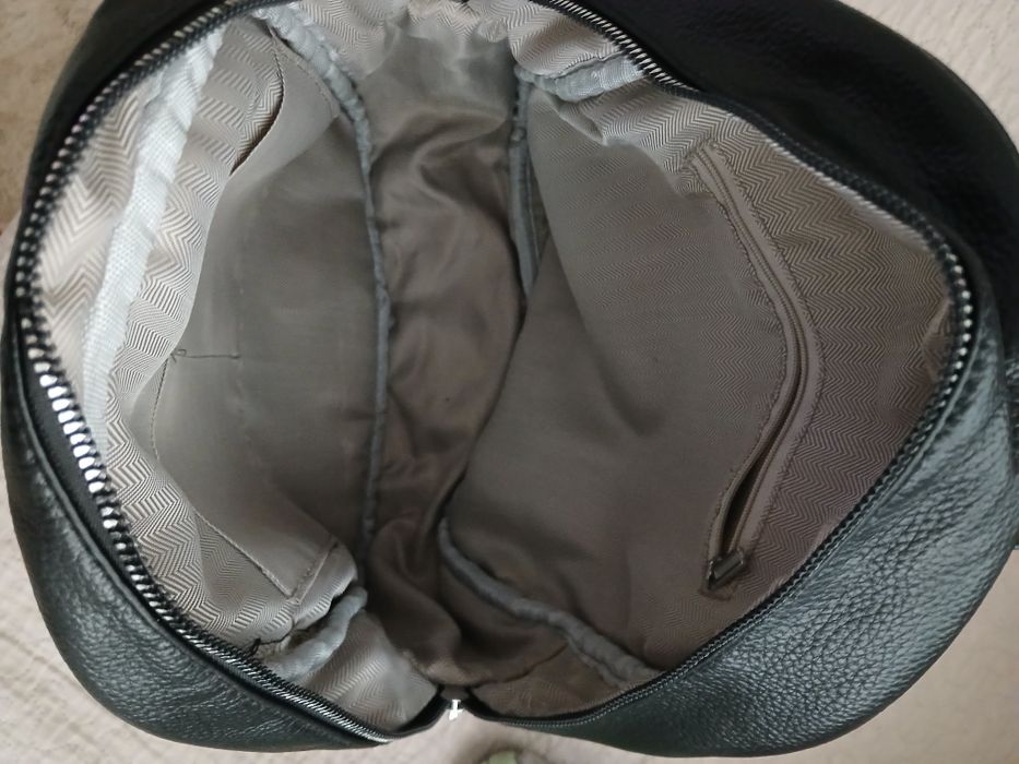 Удобна раница на guess