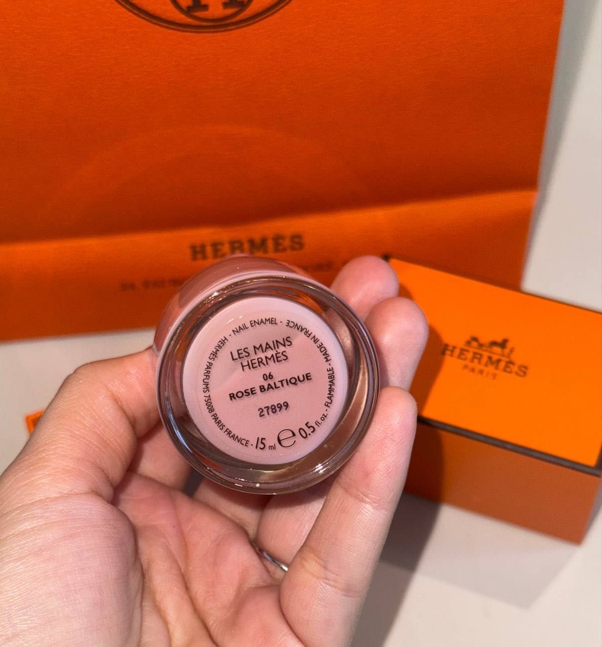 Лакы Hermes Балтийская роза и Роза Тамиз