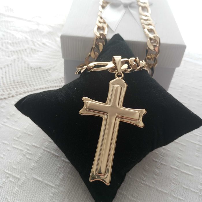 позлатен мъжки синджир с кръст