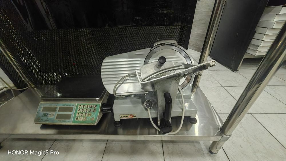 Utilaje pizzerie și clatitarie