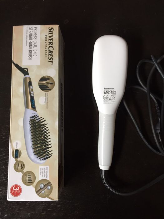 Професионална четка за изправяне на коса (чисто нова)