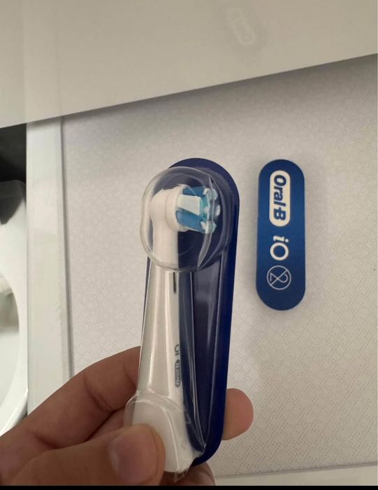 Capete Periuța de dinți oral b io