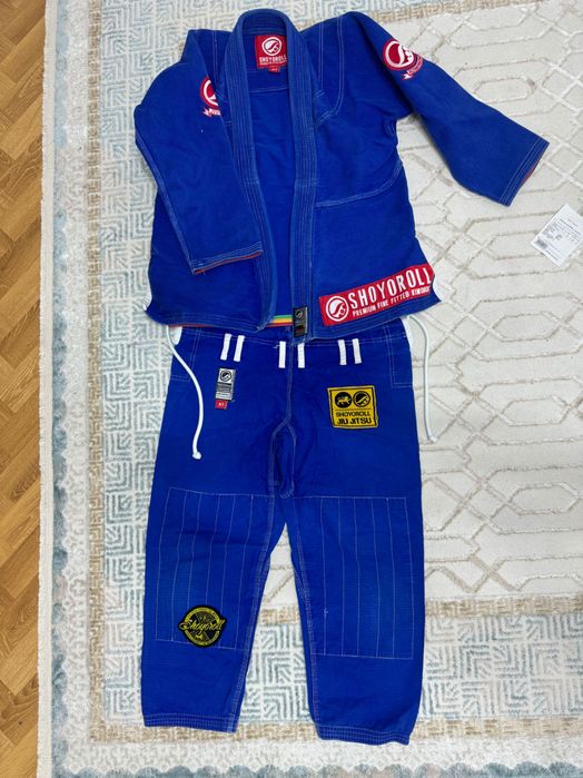 Продам кимоно 15000