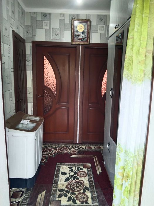 Navoiy shaxardan 2-etaj 2xonali kvarteta tayyor sotiladi