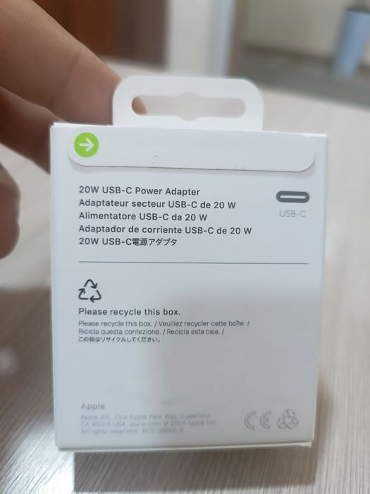 iPhone original zaryadka adapter sotiladi