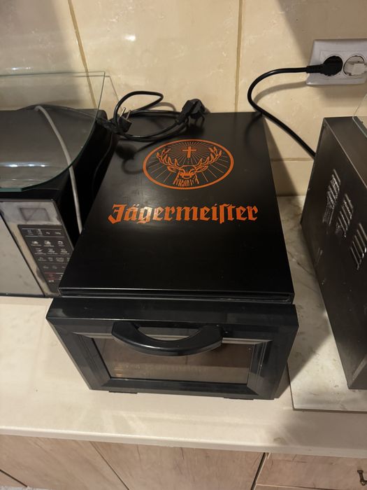 Mini frigider jaggermaister profesional