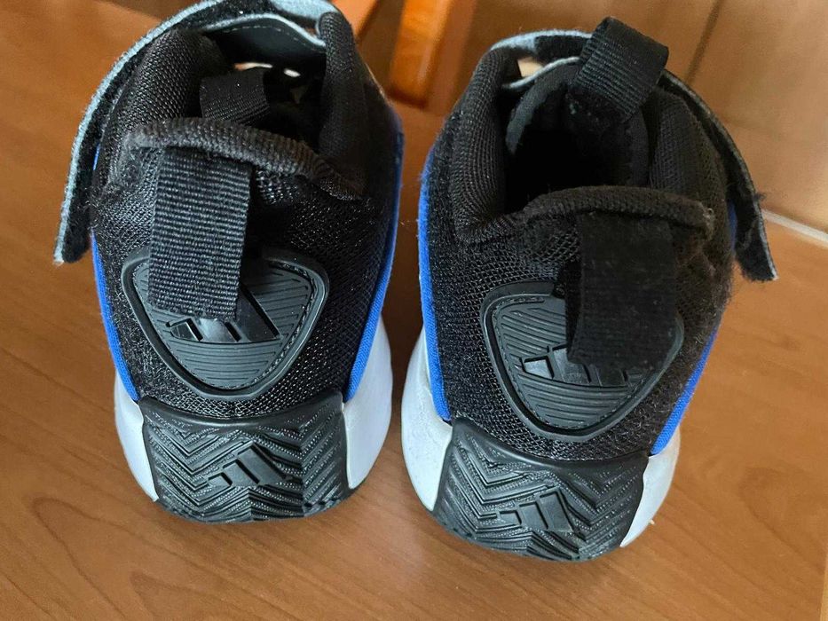 Adidas OWNTHEGAME 3.0 K copii marime 34, alb