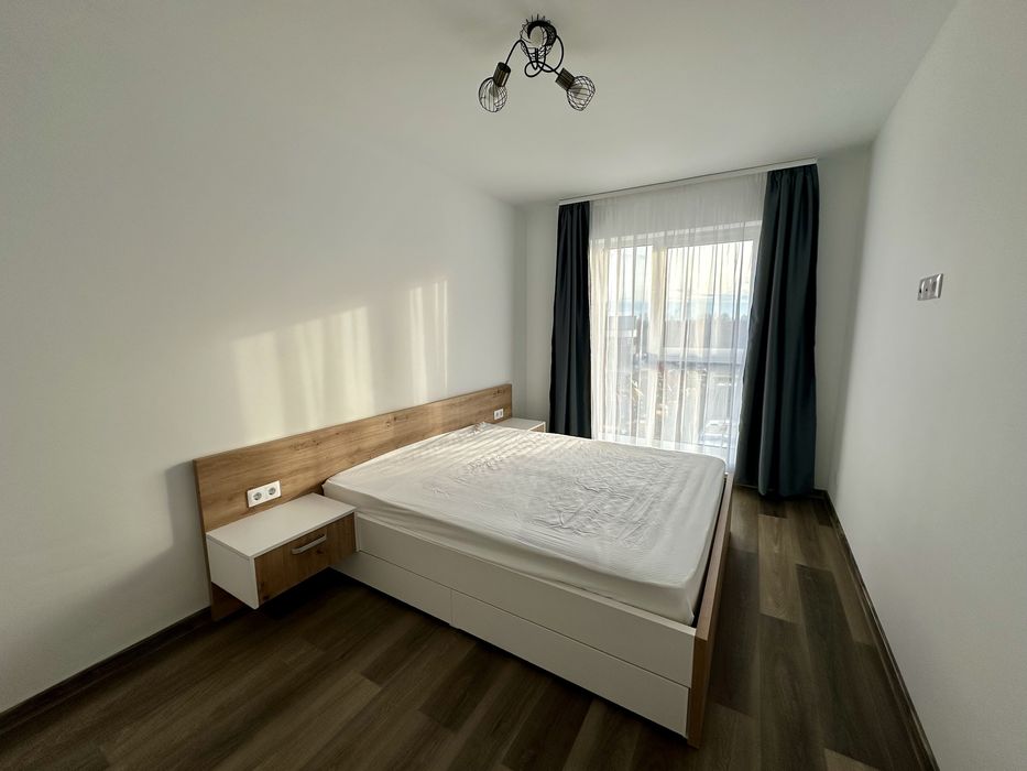 Apartament 2 camere, bloc nou zona Daliei + loc de parcare