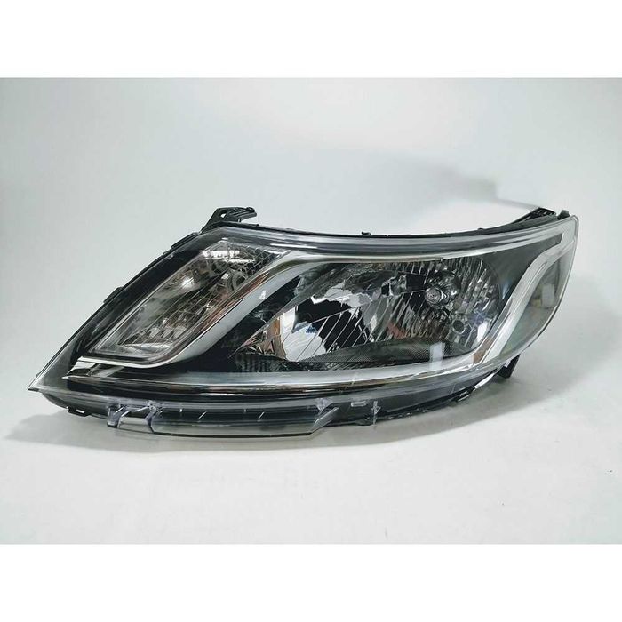 Фары на Hyundai Accent/Solaris/Kia Rio с 2010 по 24г