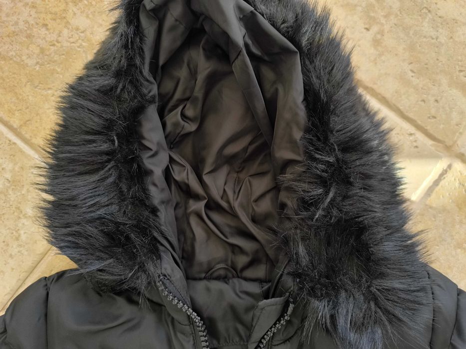 Дълго яке с обемни джобове