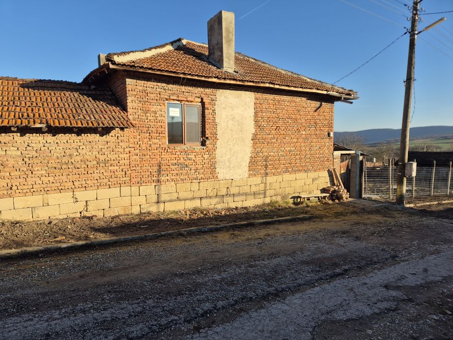 Продава се Къща в с. Боряна, Област Варна - 126 кв.м за 235 €/кв.м - Снимка #1