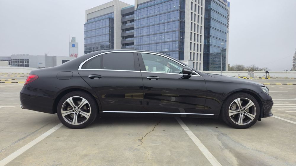 Mercedes-Benz E E300 An 2019  54000km,  Stare de excepție/Piele/Trapa/Tva