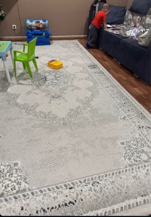 Продам ковер 2*4