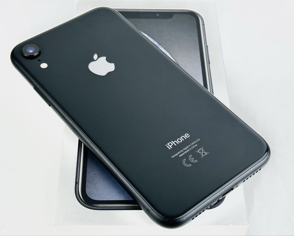 Apple iPhone XR 64GB Black 91% Батерия! Гаранция!