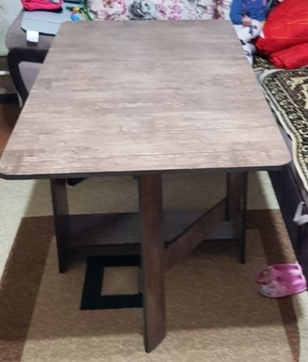 Стол книжка как новый