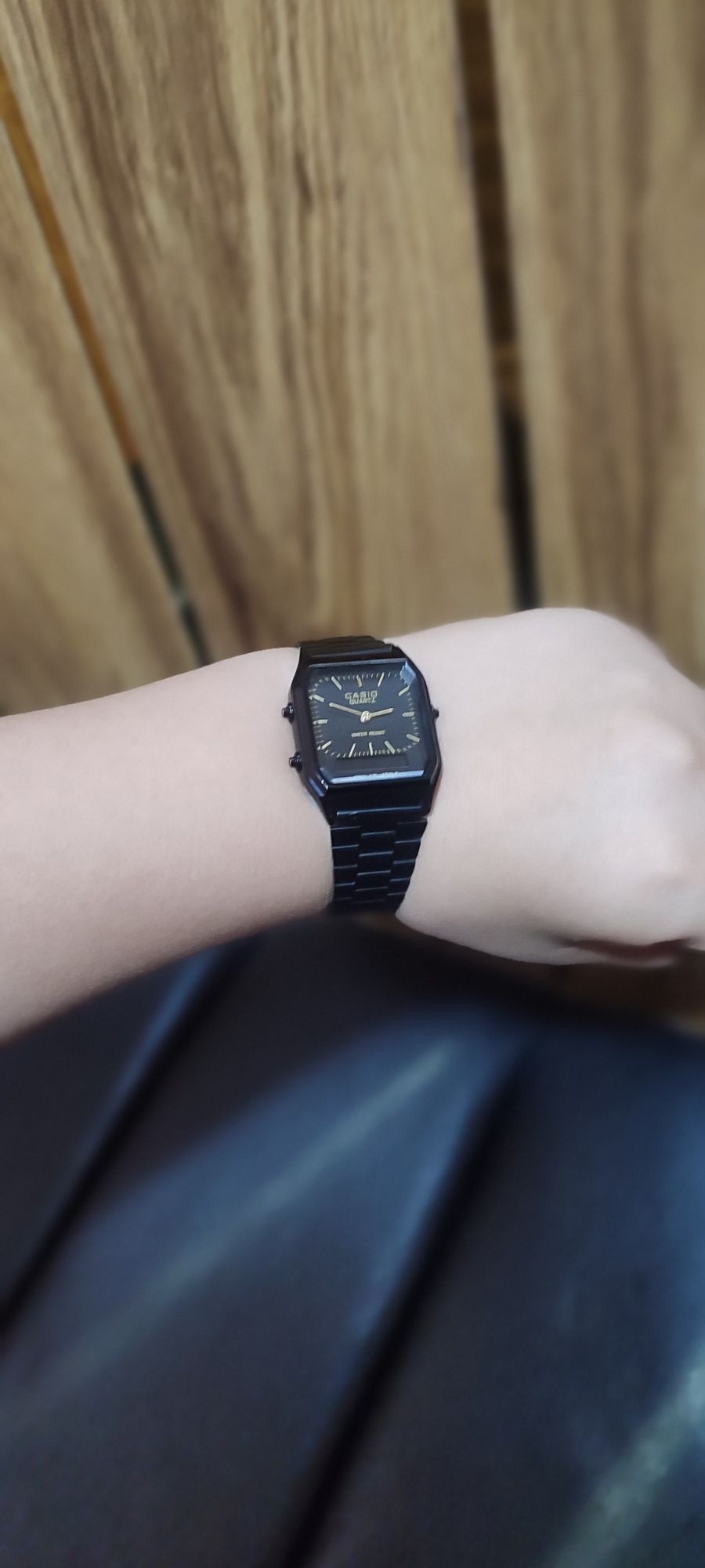 Casio elektr va analog raqamli