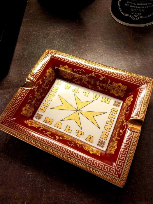 Сол Пипер Съд ядки Оливерник, Съдове мед Подложки Пепелник Малта