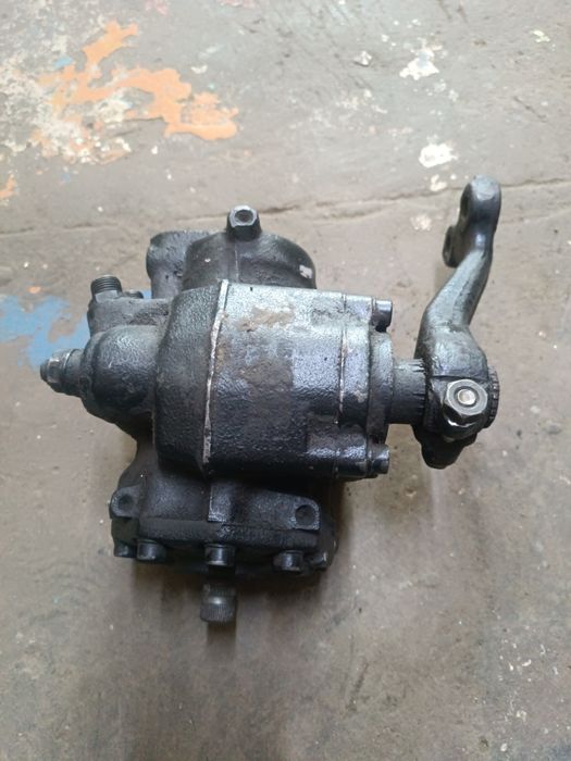 Гур рулевой редуктор Мерседес w124