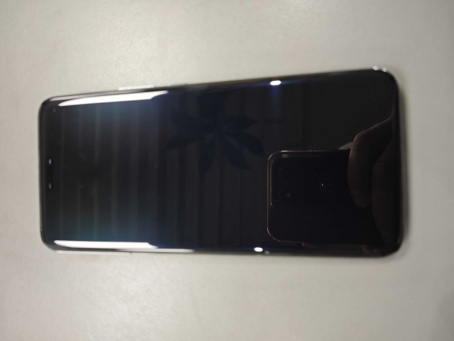 Honor Magic 6 Pro – мострен