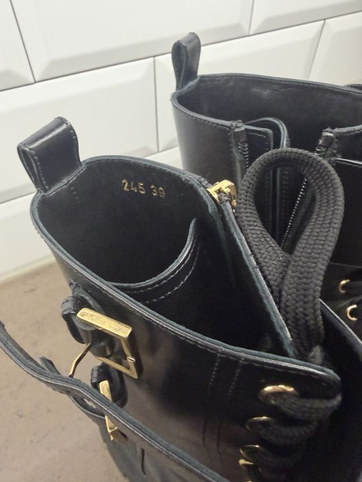 Нови боти Elisabetta Franchi