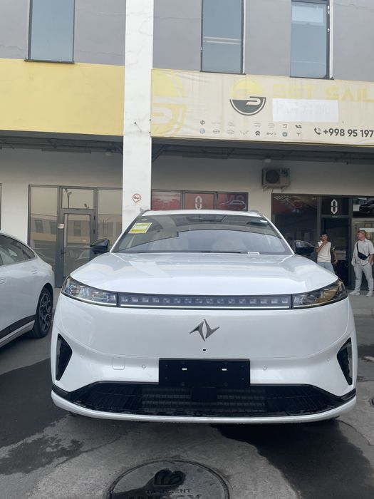 Dongfeng 008  рестайлинг