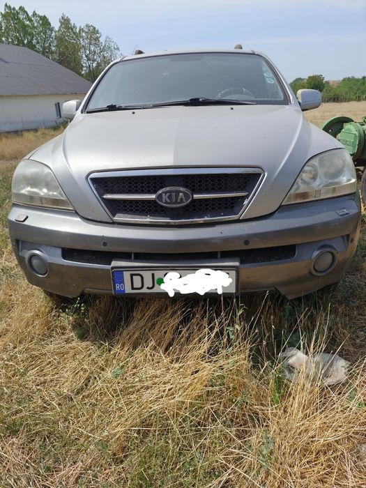 Fata completa / Piese dezmembrari Kia Sorento 2.5 diesel 4x4 Automat