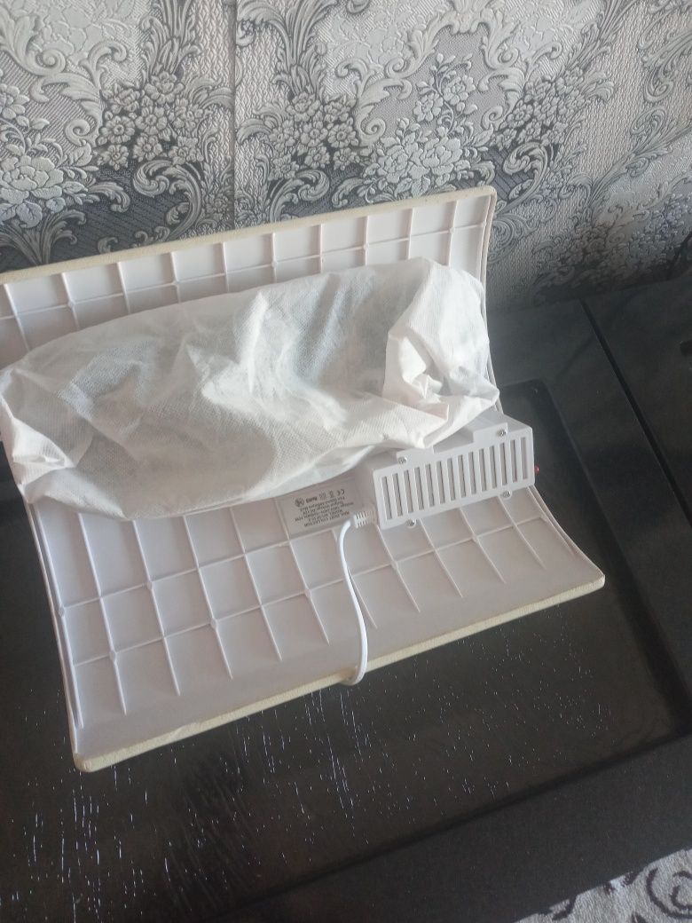 Продам пылесос для маникюра