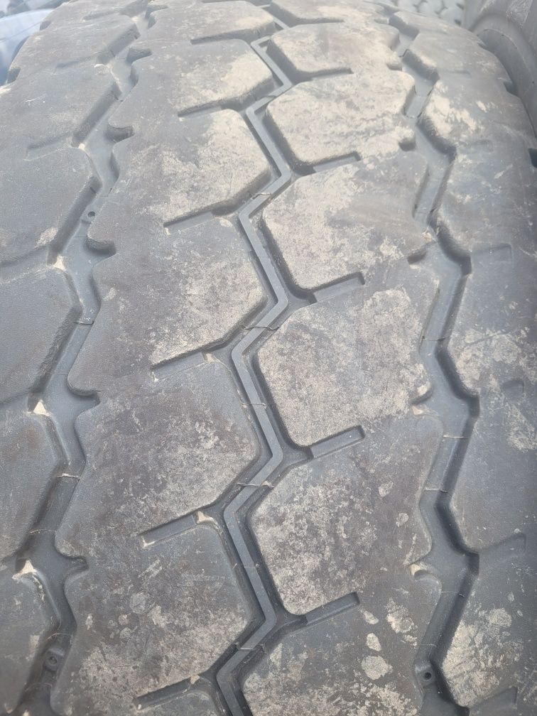 Anvelope 425/65/22.5,445/45/22.5