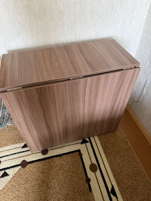 Продам стол тумбу