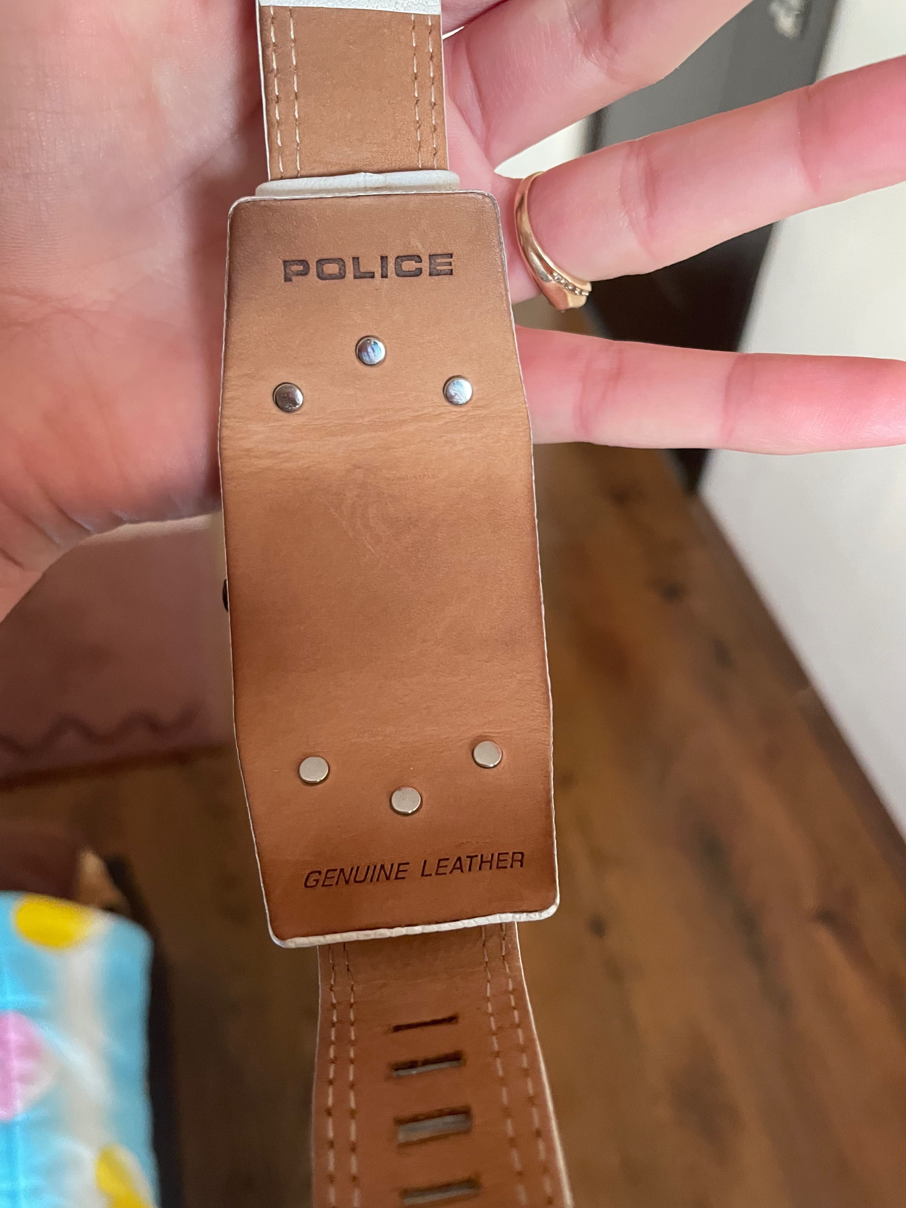 Дамски часовник Police оригинален