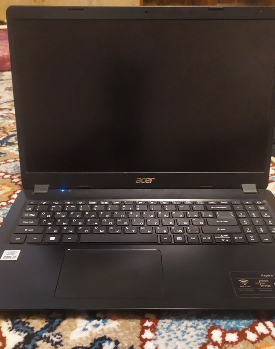Noutbook acer aspire 3
