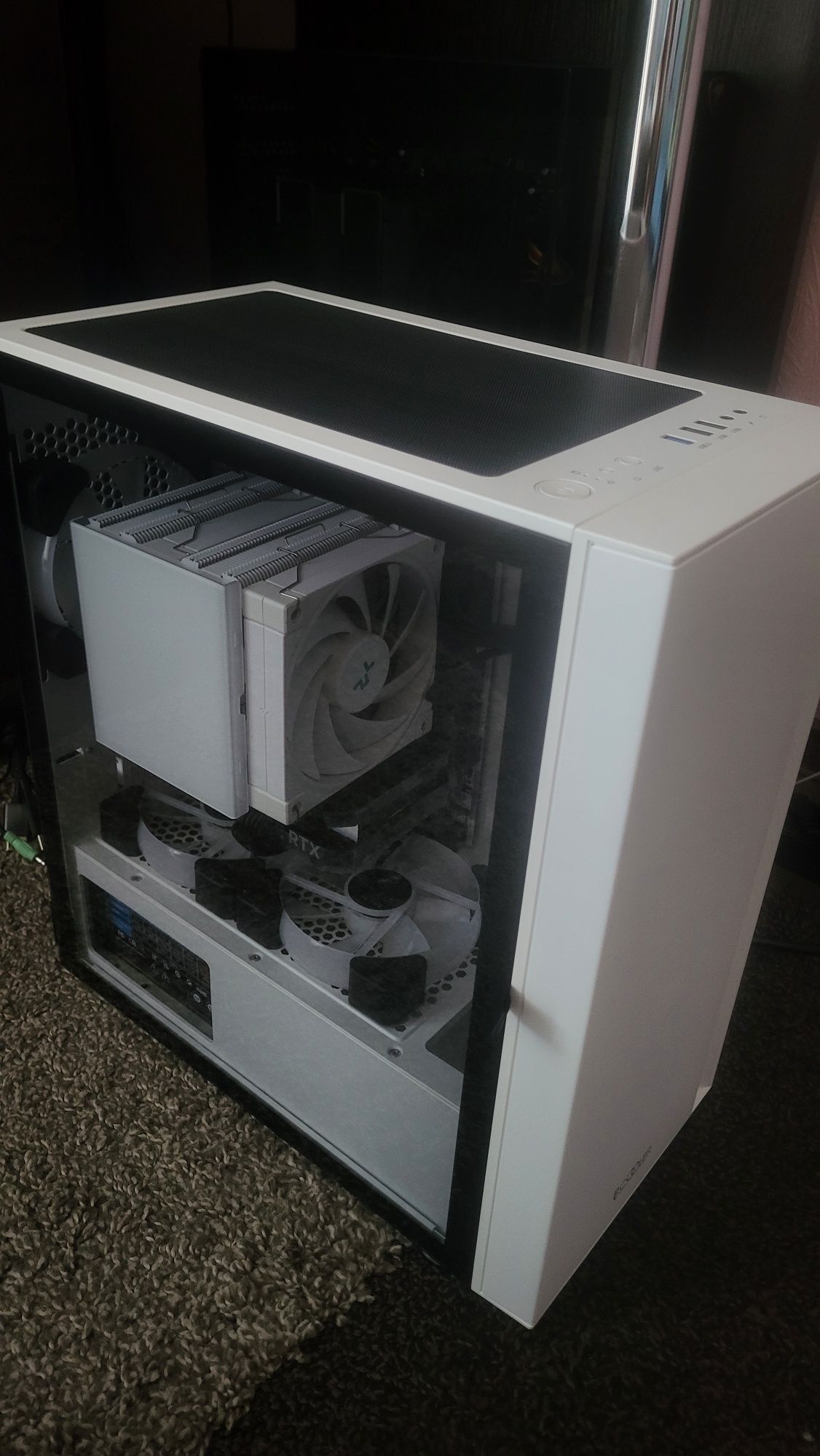 Белый системный блок игровой пк Core i5 14600KF RTX 5060 ddr5