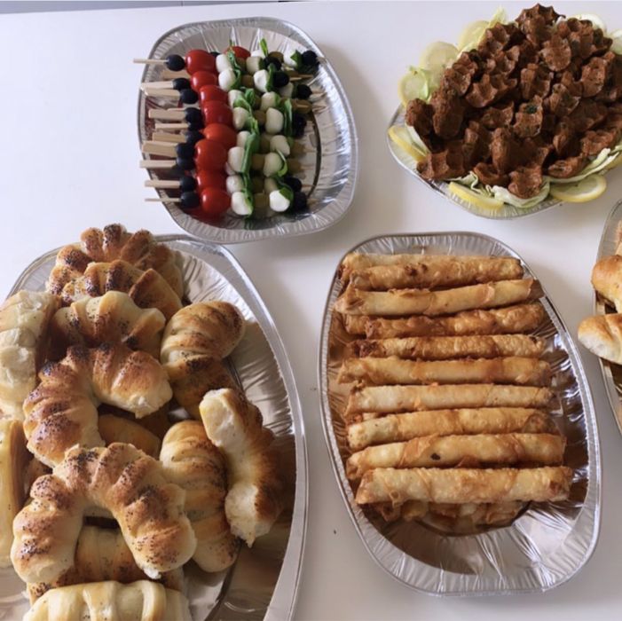 Servicii de Catering pentru Oricare Eveniment Special