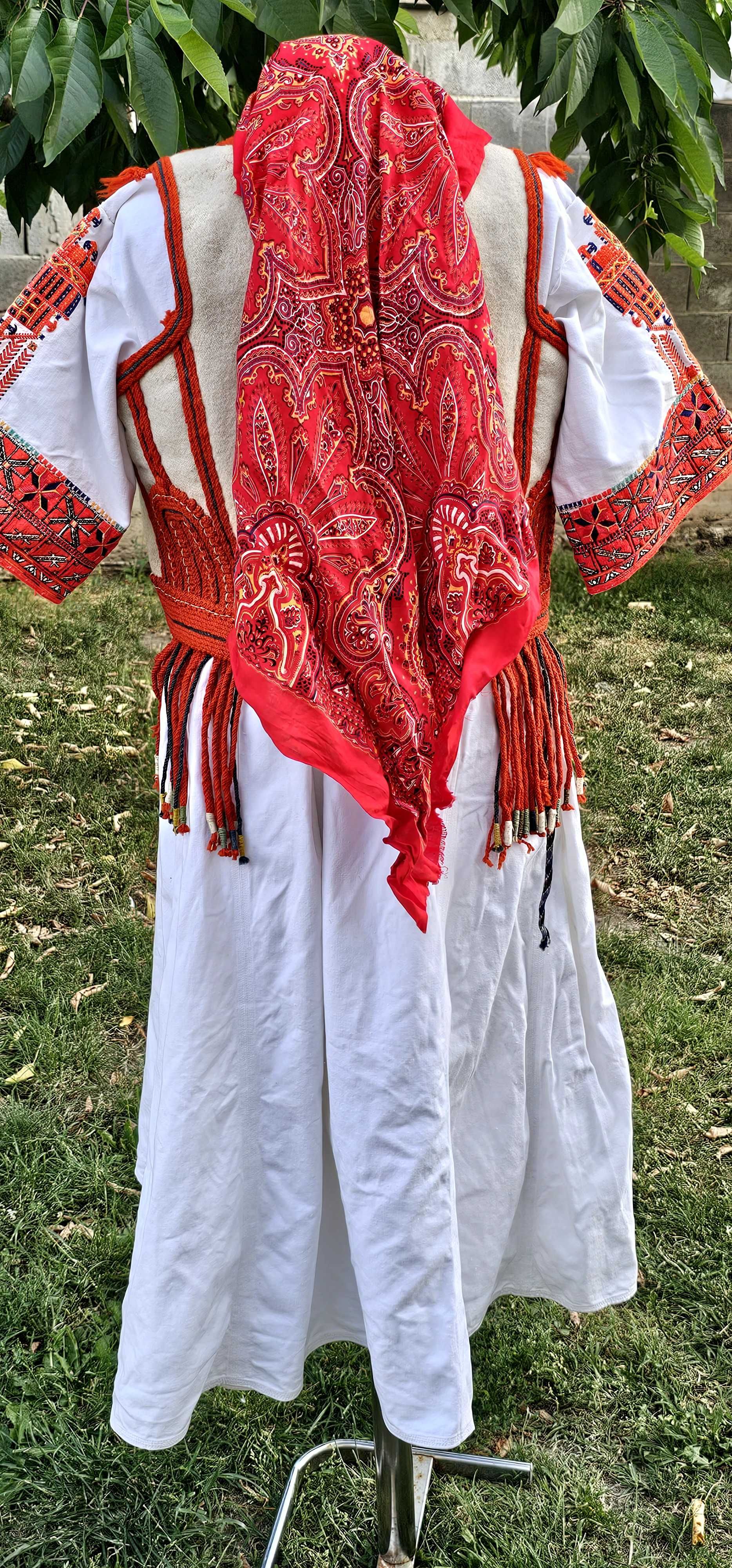Македонска носия