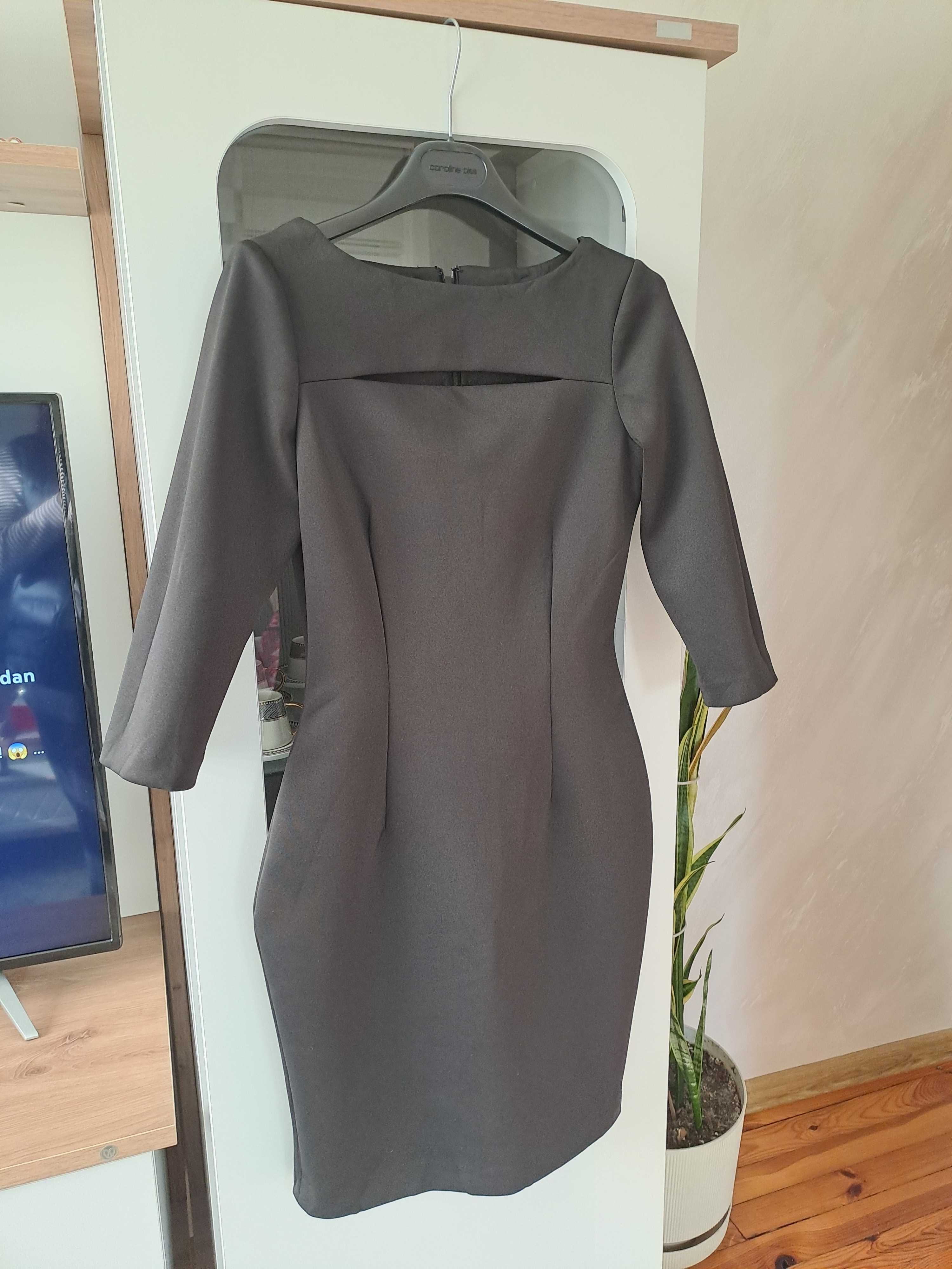 Calvin Klein рокля