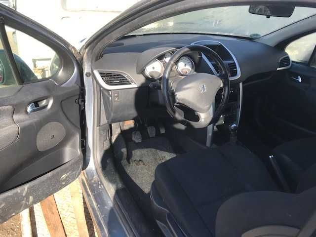 Dezmembrez/Piese Peugeot 207 1.4 Benzina 2008 65 kW WAKFU Euro4