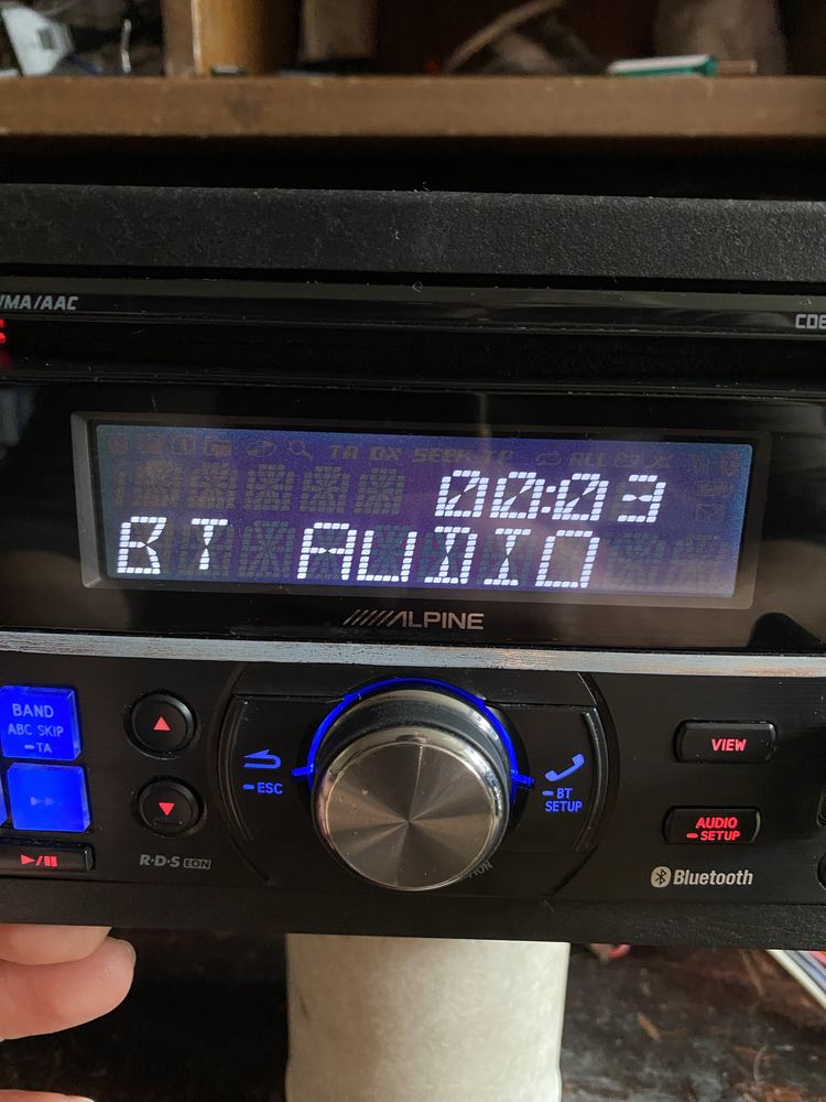 ALPINE CDE-W235BT - ДВОЕН ДИН- BLUETOOTH USB CD радио плеър за кола сд