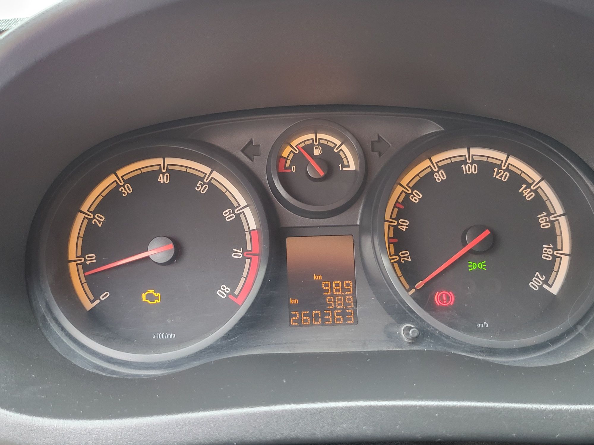 Opel Corsa 1.2 benzina 2011