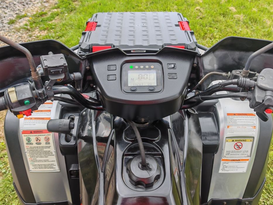 Vând ATv linhai m550